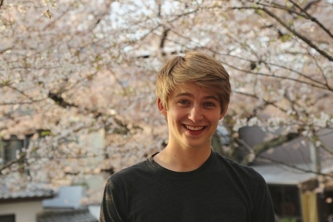 This Kid Made an App That Exposes Sellout Politicians 6 221174 IMG 3907 vice 670